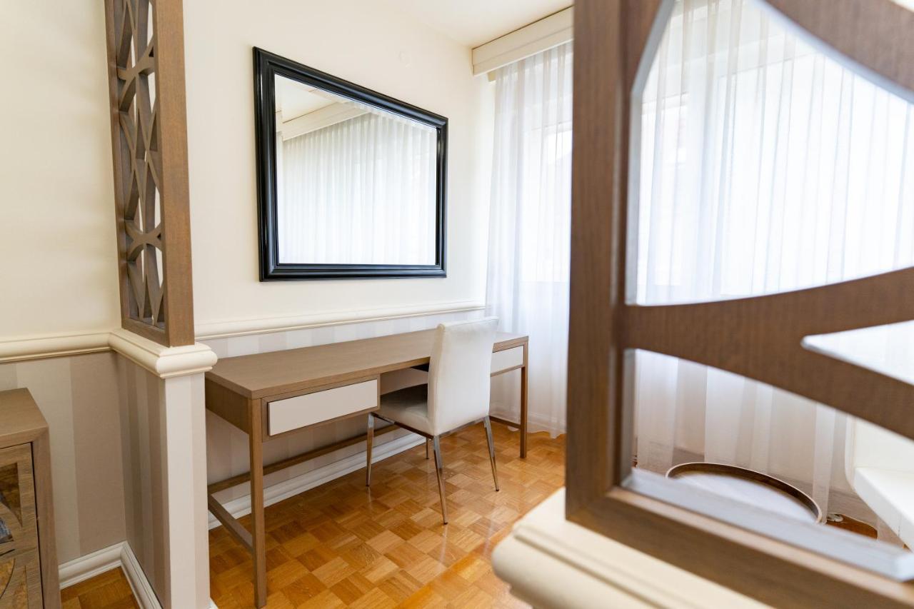 ביילובאר Artearia Hotel מראה חיצוני תמונה