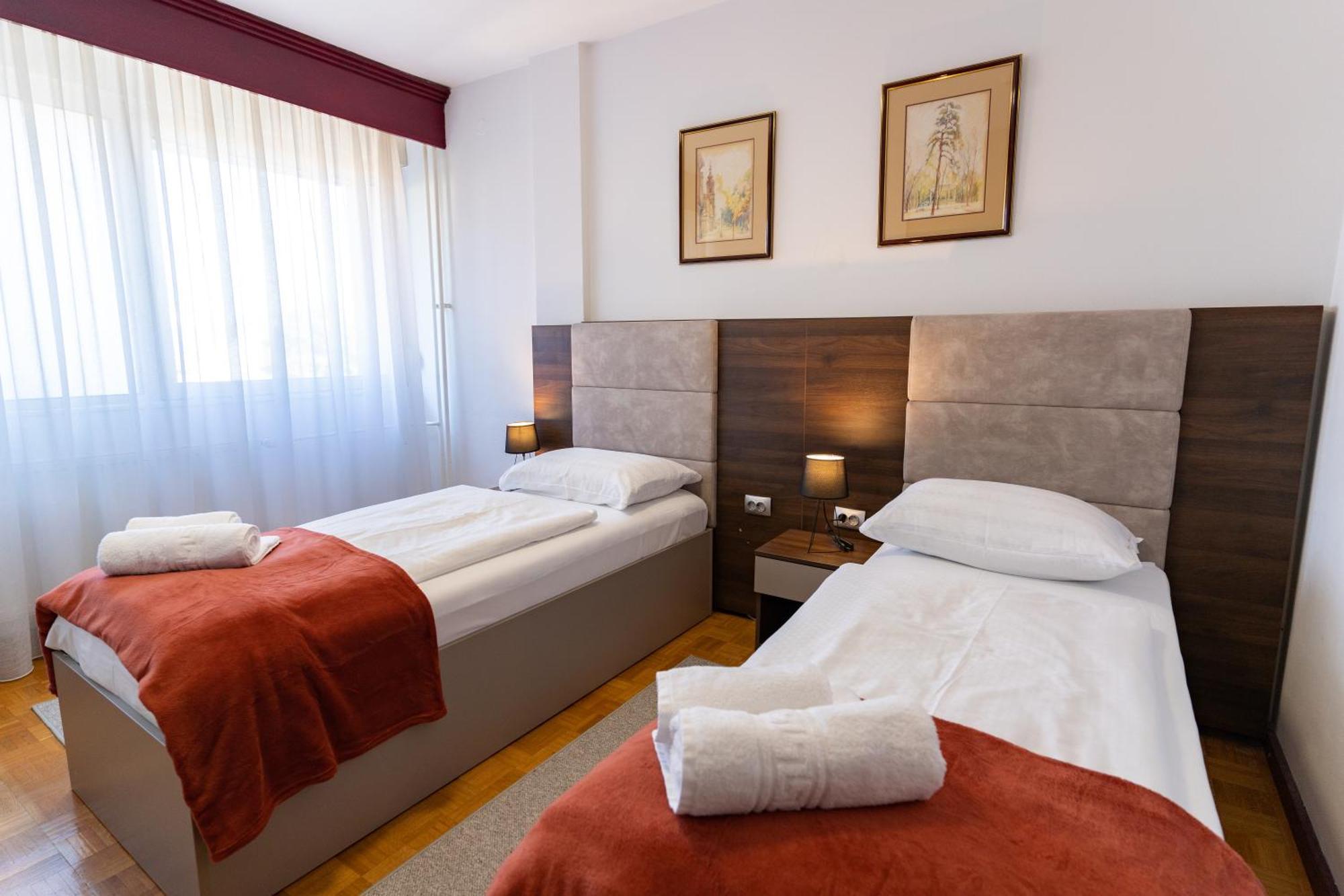ביילובאר Artearia Hotel מראה חיצוני תמונה