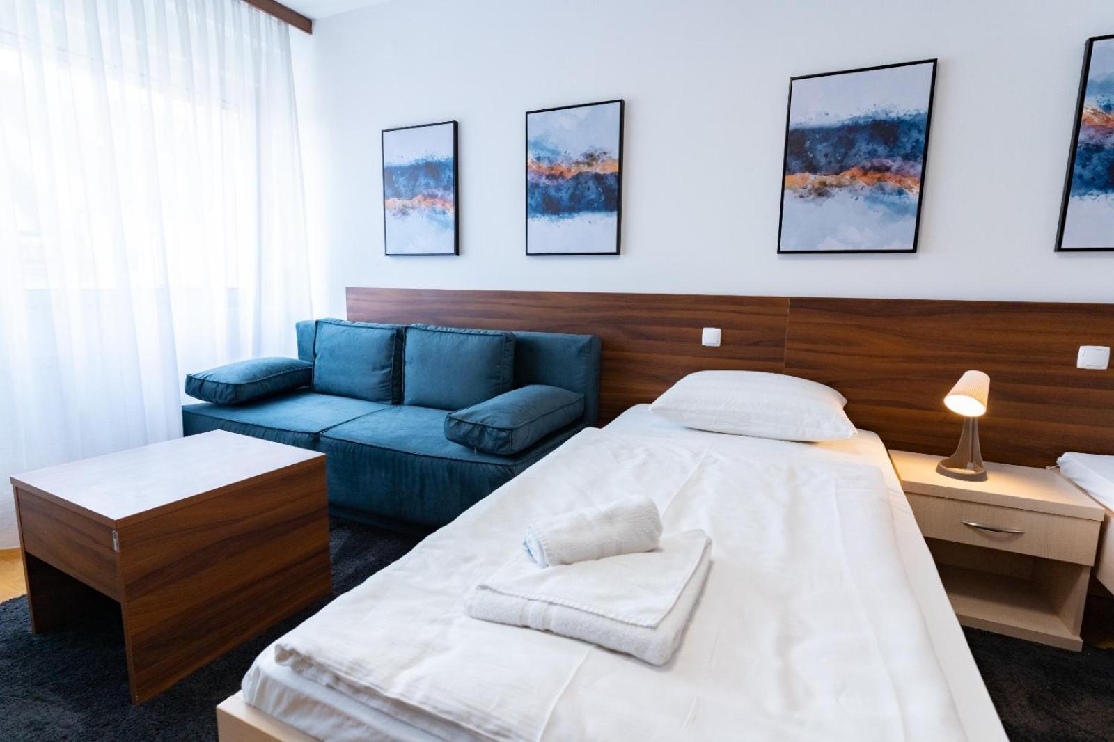 ביילובאר Artearia Hotel מראה חיצוני תמונה