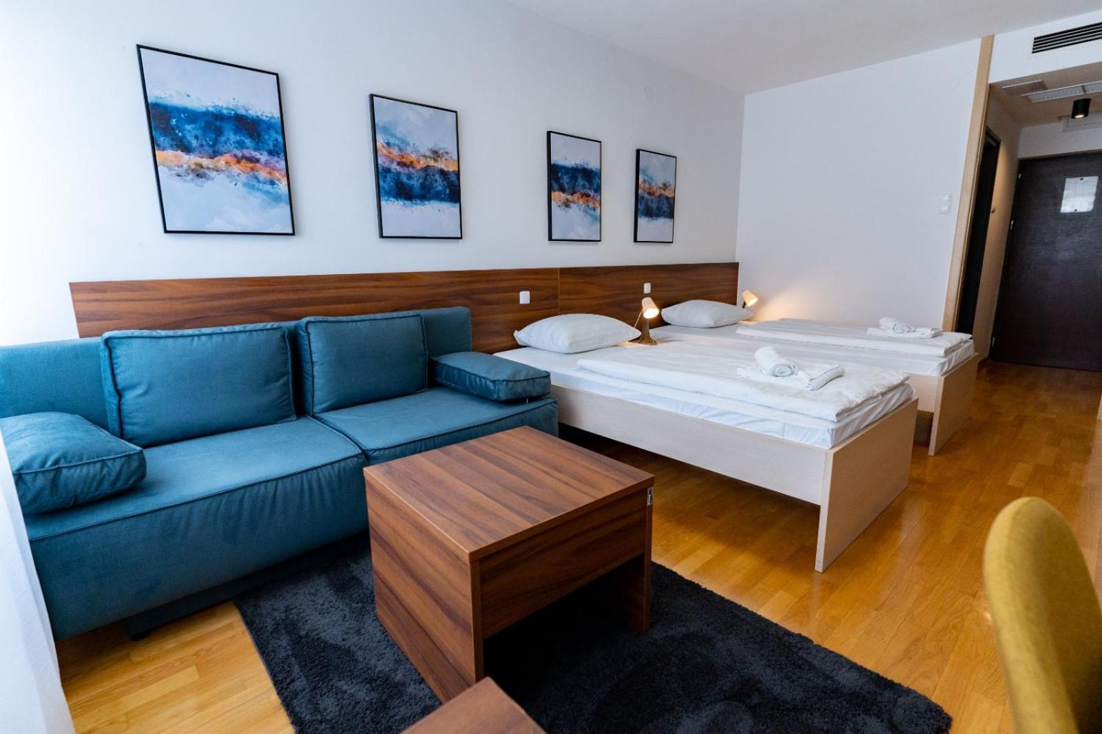 ביילובאר Artearia Hotel מראה חיצוני תמונה