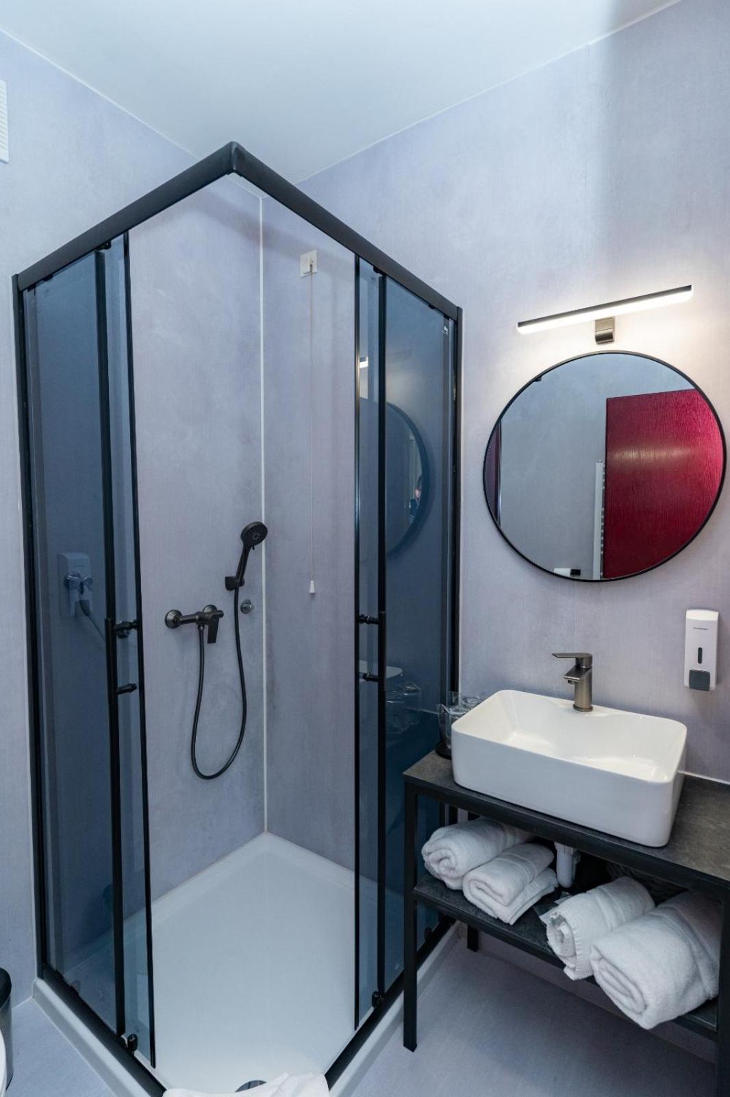 ביילובאר Artearia Hotel מראה חיצוני תמונה